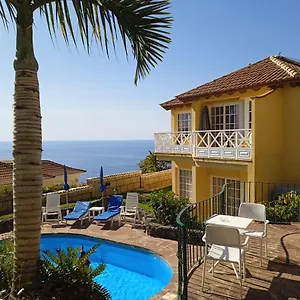Villasol , Santa Úrsula España